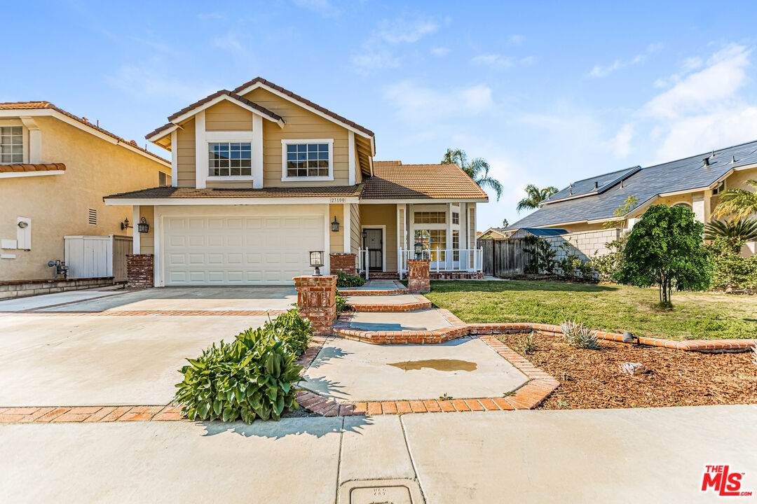 23100 Foxtail Dr - Photo 1