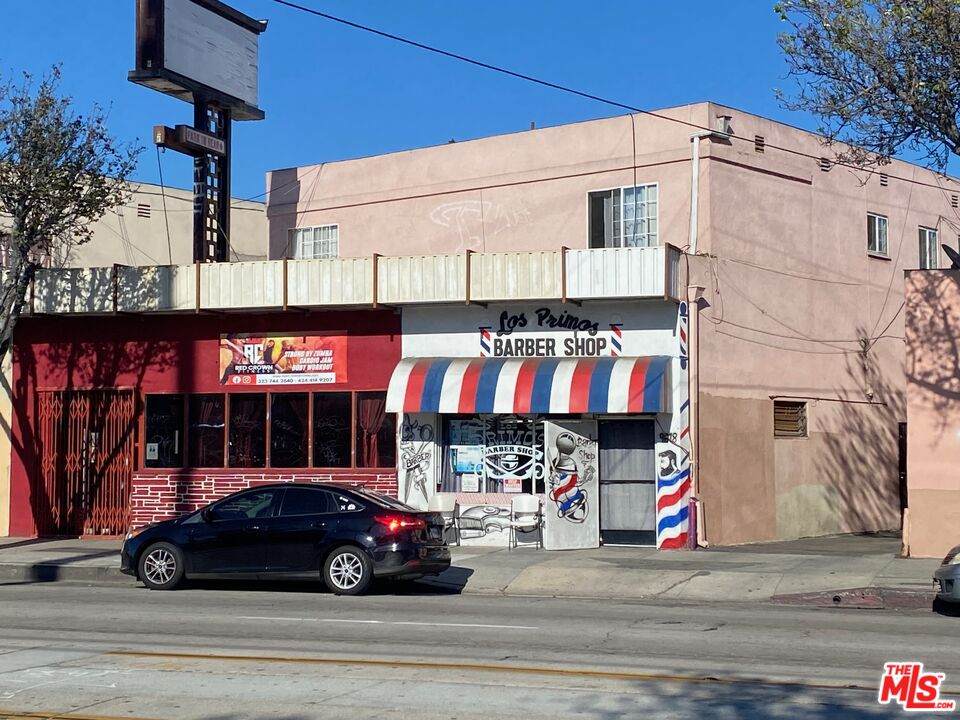 9616 Long Beach Blvd - Photo 1