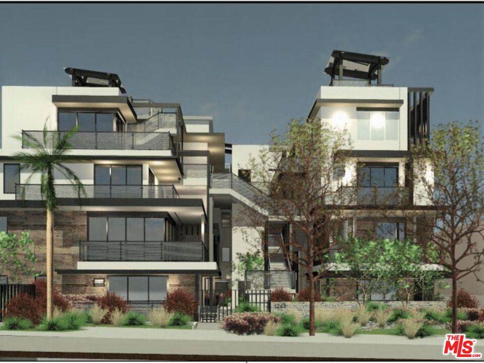 1242 Formosa Ave - Photo 1