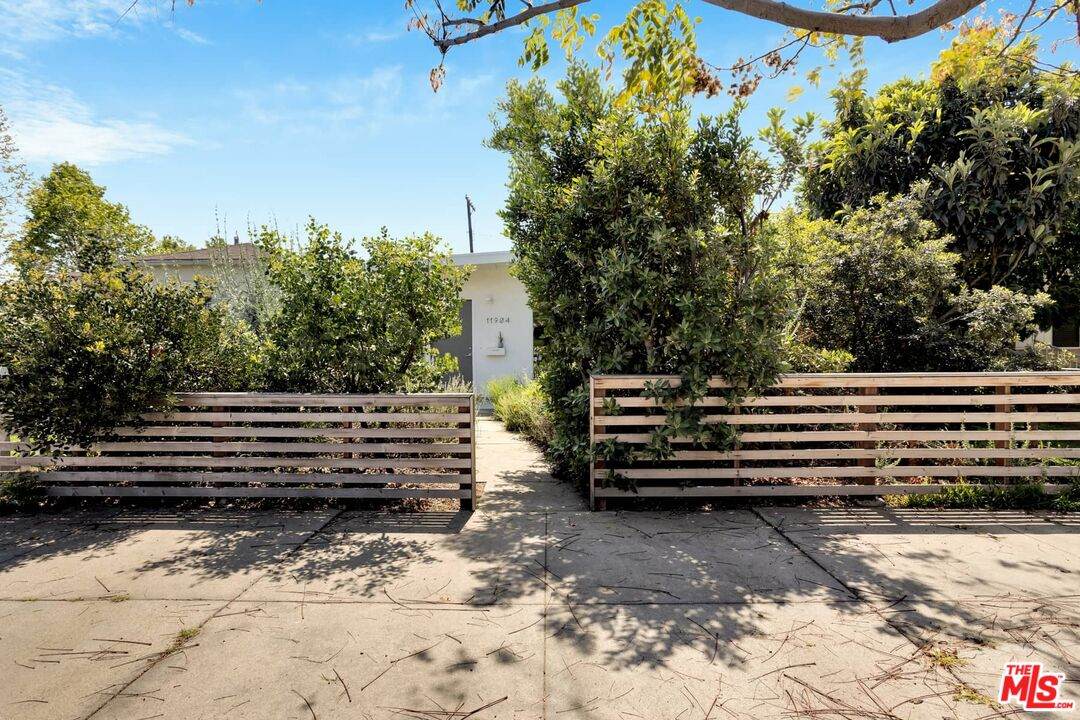 11904 Tennessee Pl - Photo 1