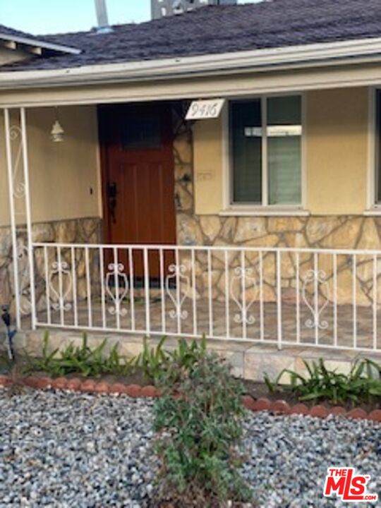 9416 La Salle Ave - Photo 1