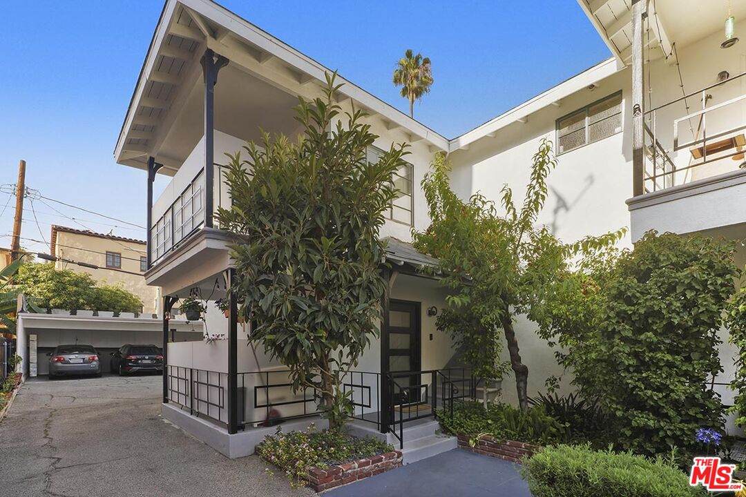 4615 Finley Ave - Photo 1