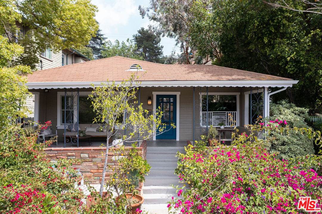 1114 Echo Park Ave - Photo 1