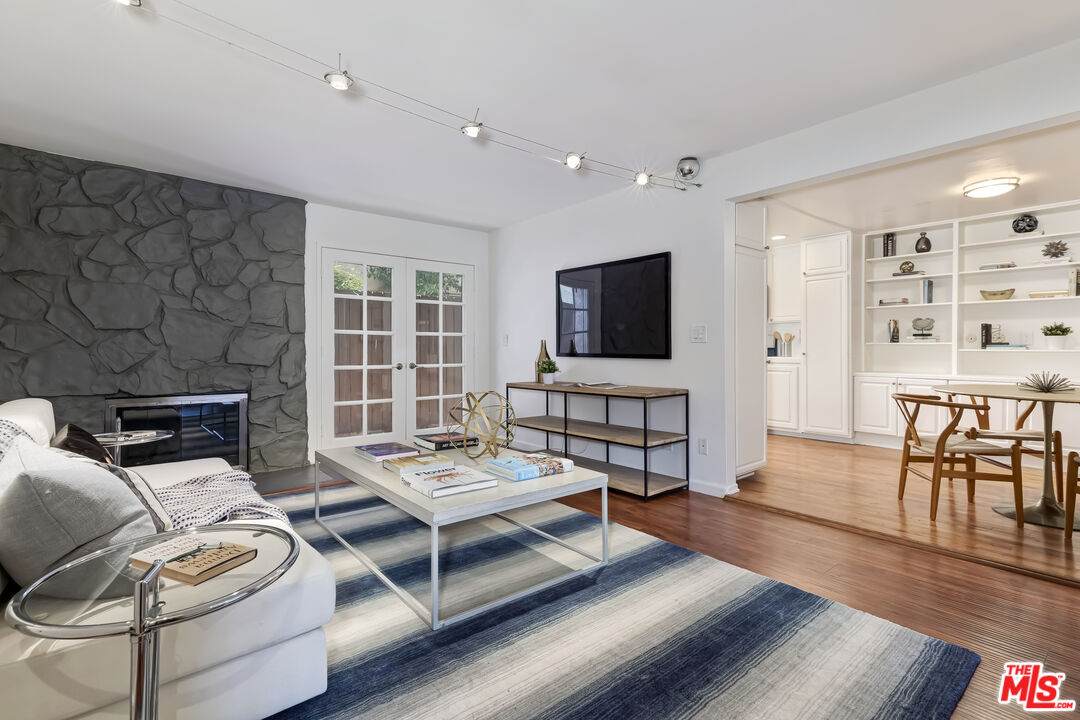 1451 26TH St - Photo 1