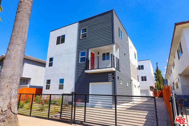 4457 Rosewood Ave - Photo 1