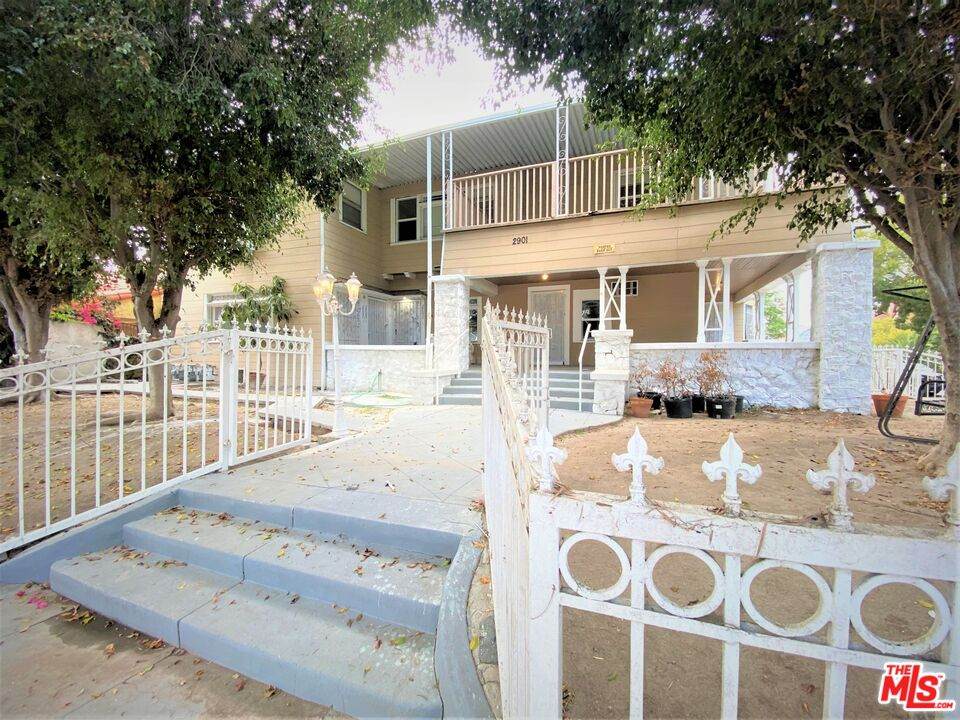 2901 Van Buren Pl - Photo 1