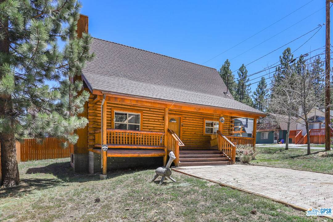 691 Elm St - Photo 1