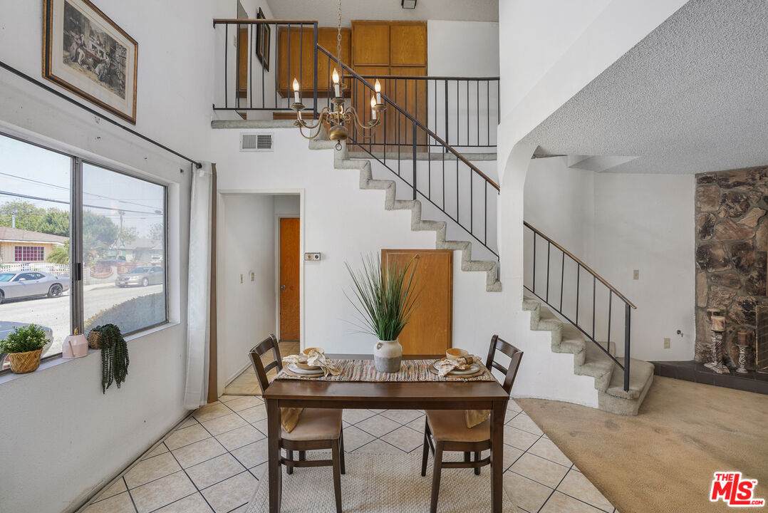 4600 Broadway - Photo 1