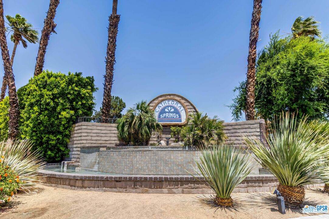 31200 Landau Blvd - Photo 1