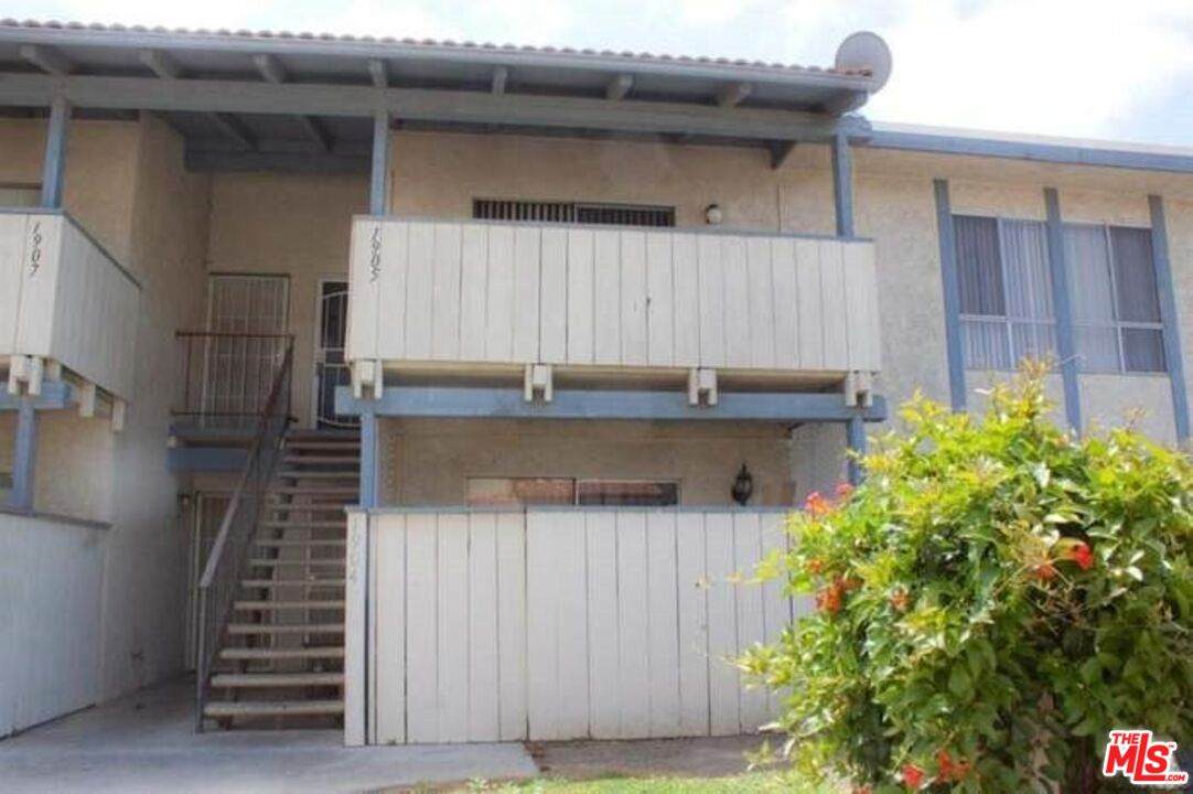 1300 Saratoga Ave - Photo 1