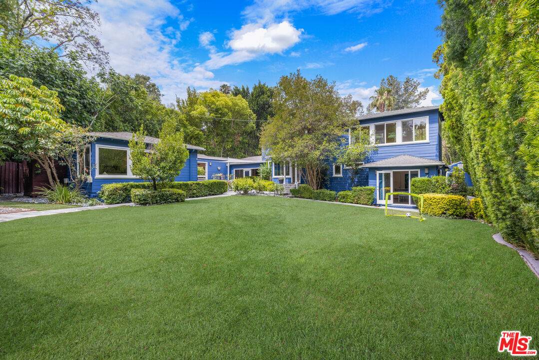 4754 Lindley Ave - Photo 1