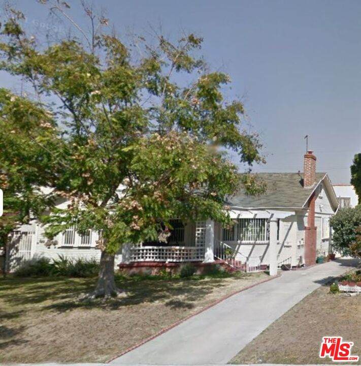 1132 Heliotrope Dr - Photo 1
