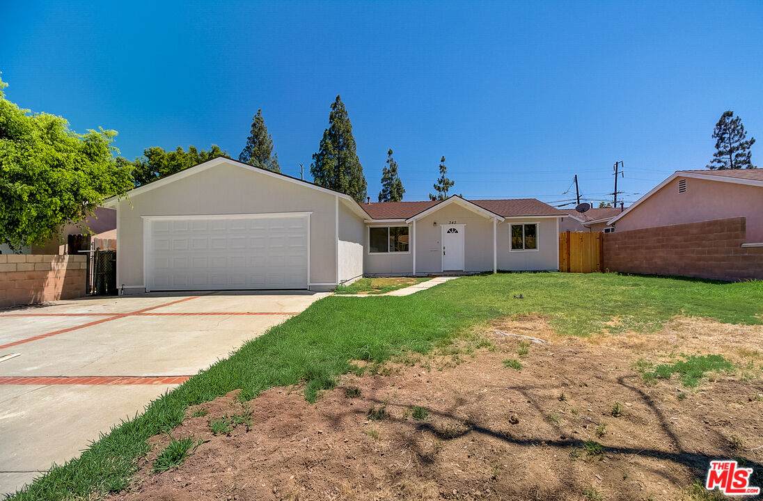 342 Nubia St - Photo 1