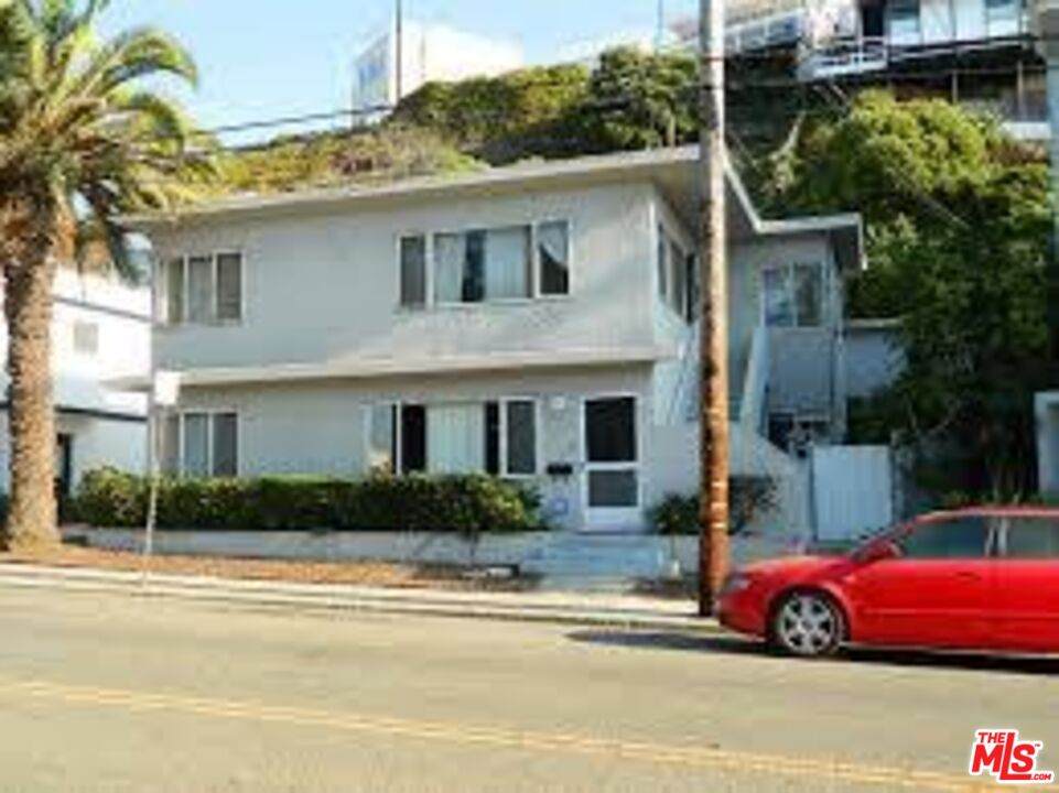380 Pershing Dr - Photo 1