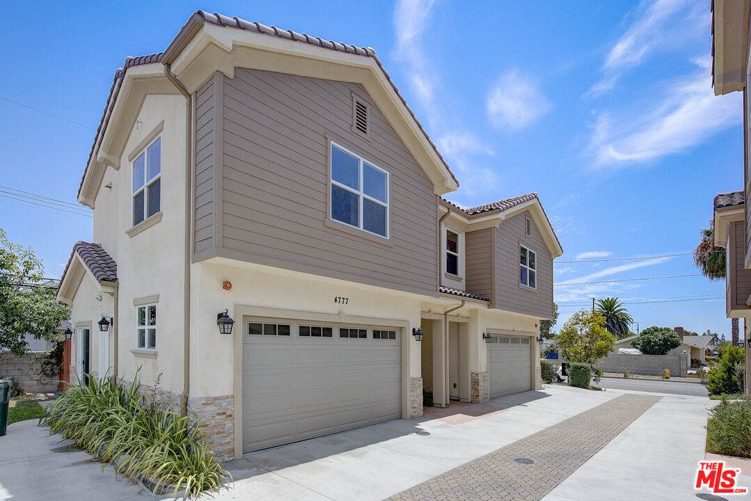 4777 Merten Ave - Photo 1