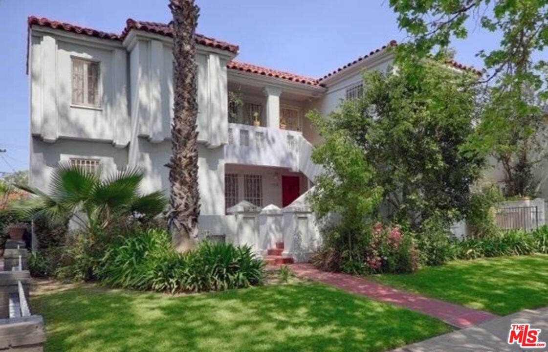 1211 Crescent Heights Blvd - Photo 1