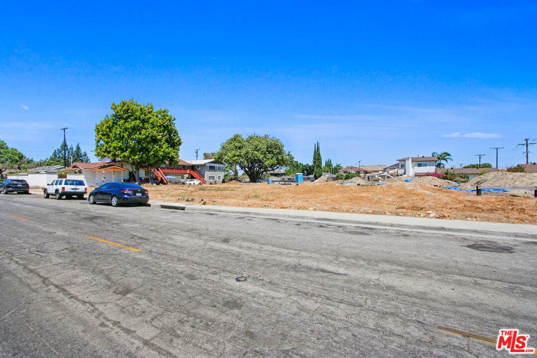 11543 186th Street - Photo 1