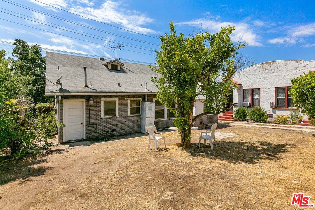 6906 Figueroa St - Photo 1