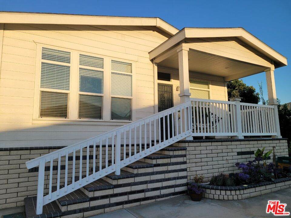 17700 Avalon Blvd - Photo 1