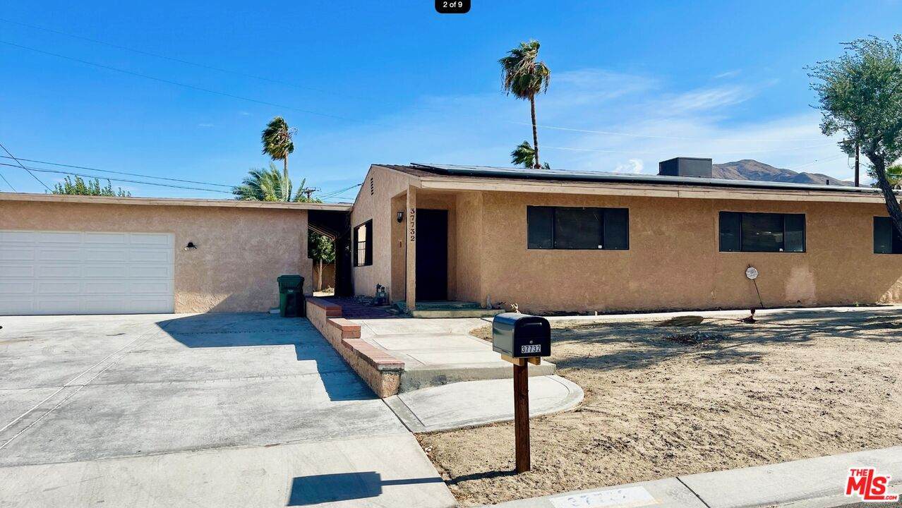 37732 Porter Dr - Photo 1