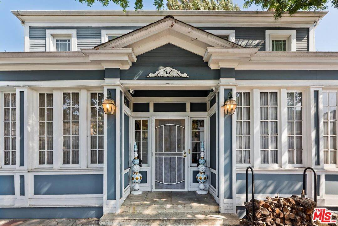 1324 Fairfax Ave - Photo 1
