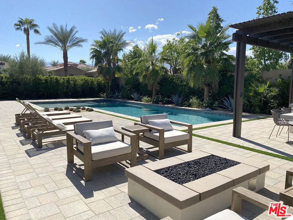 81765 Four Seasons Pl - Photo 1