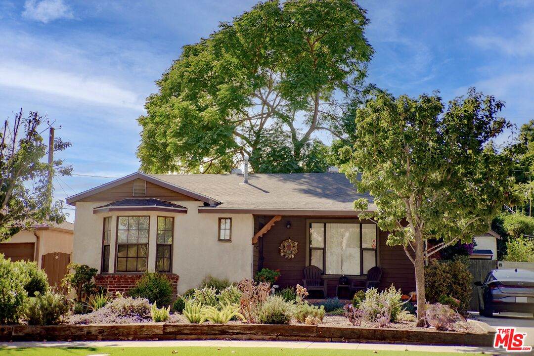 507 Parish Pl - Photo 1