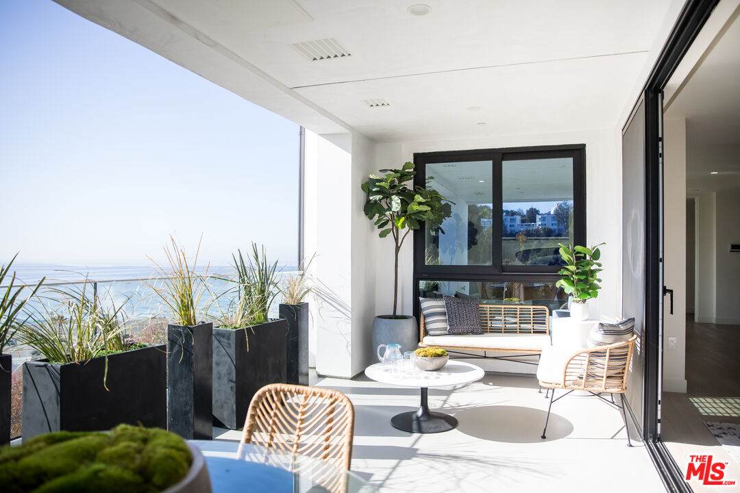 17318 Tramonto Dr - Photo 1