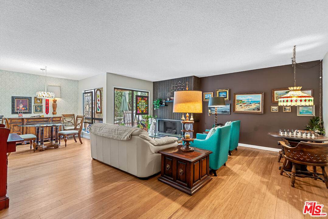 5845 Doverwood Dr - Photo 1