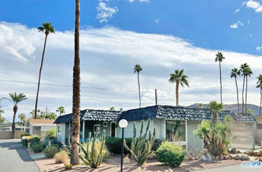 280 Sahara - Photo 1