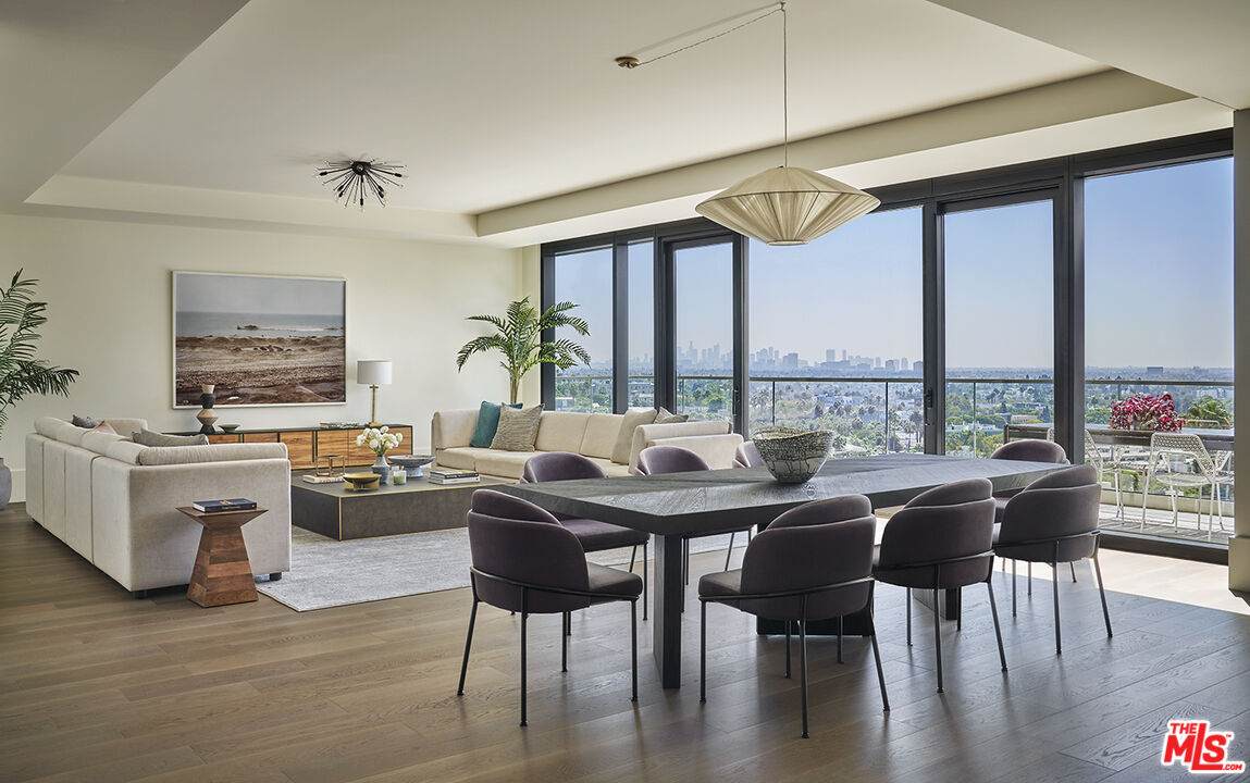 8420 Sunset Blvd - Photo 1