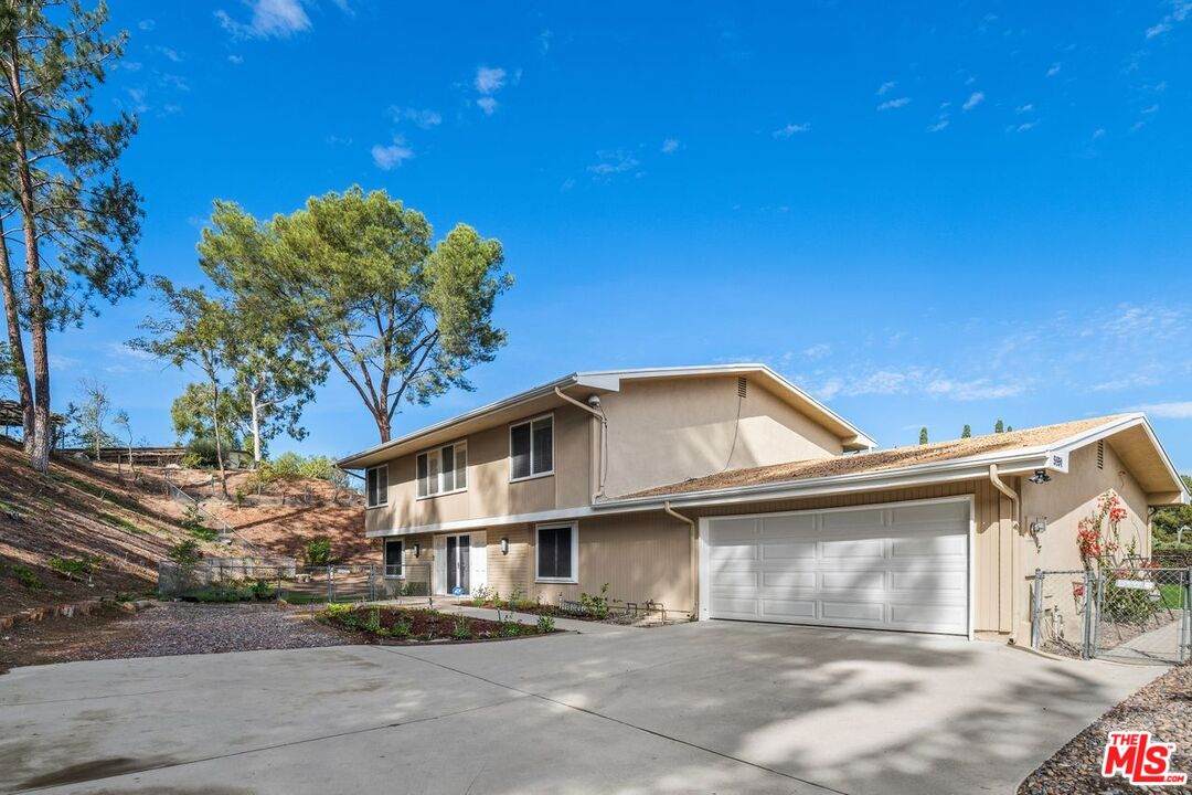 5851 El Canon Ave - Photo 1