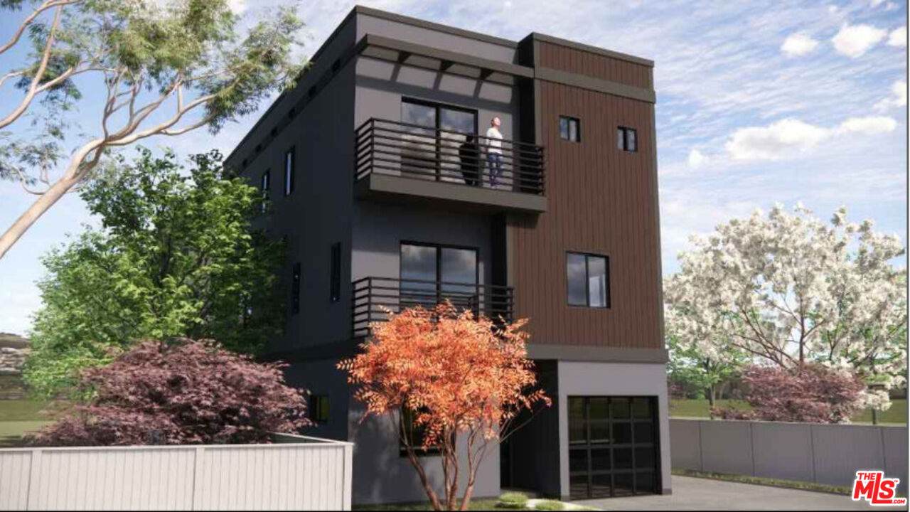 2533 Spaulding Ave - Photo 1