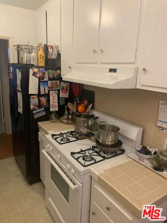 1144 Stanford St - Photo 1