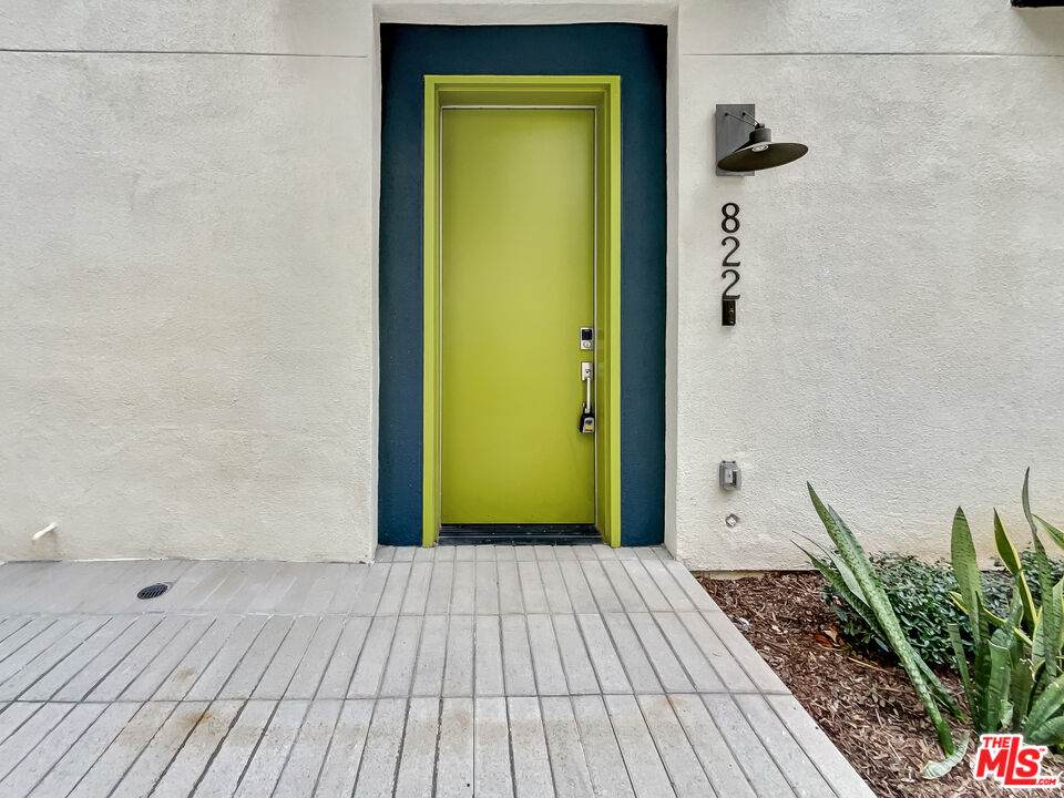 822 Aloe Pl - Photo 1