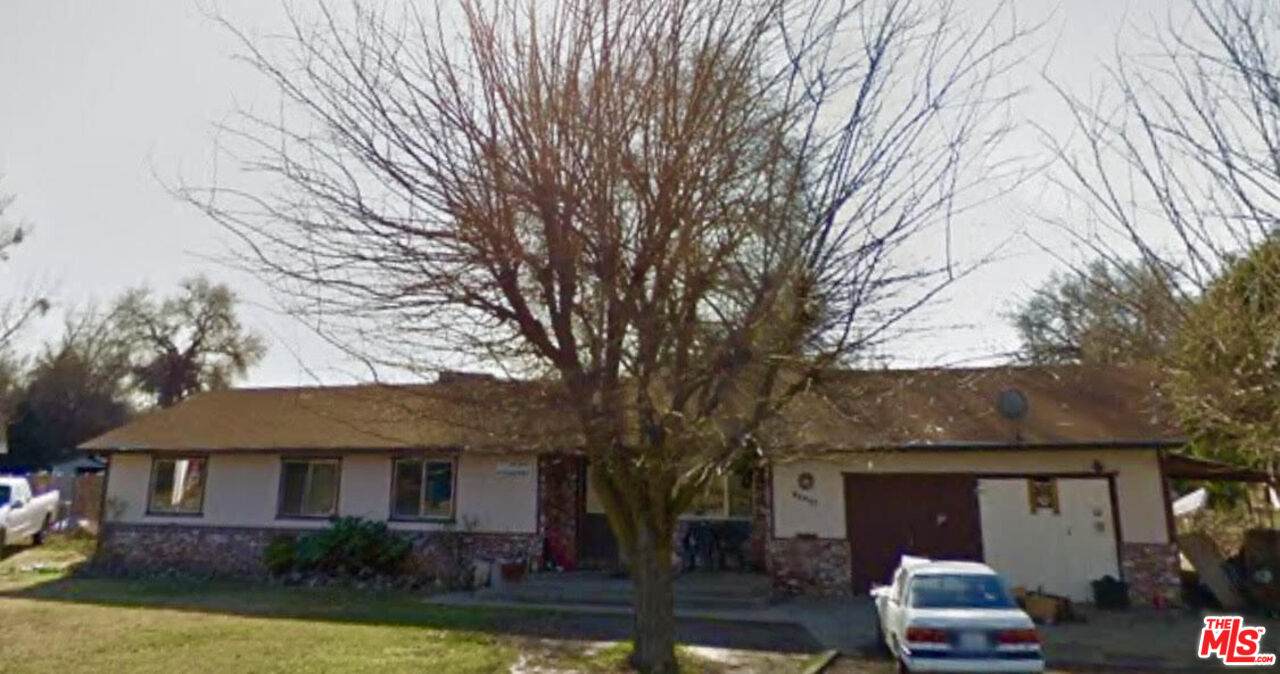 25295 Josephine St - Photo 1