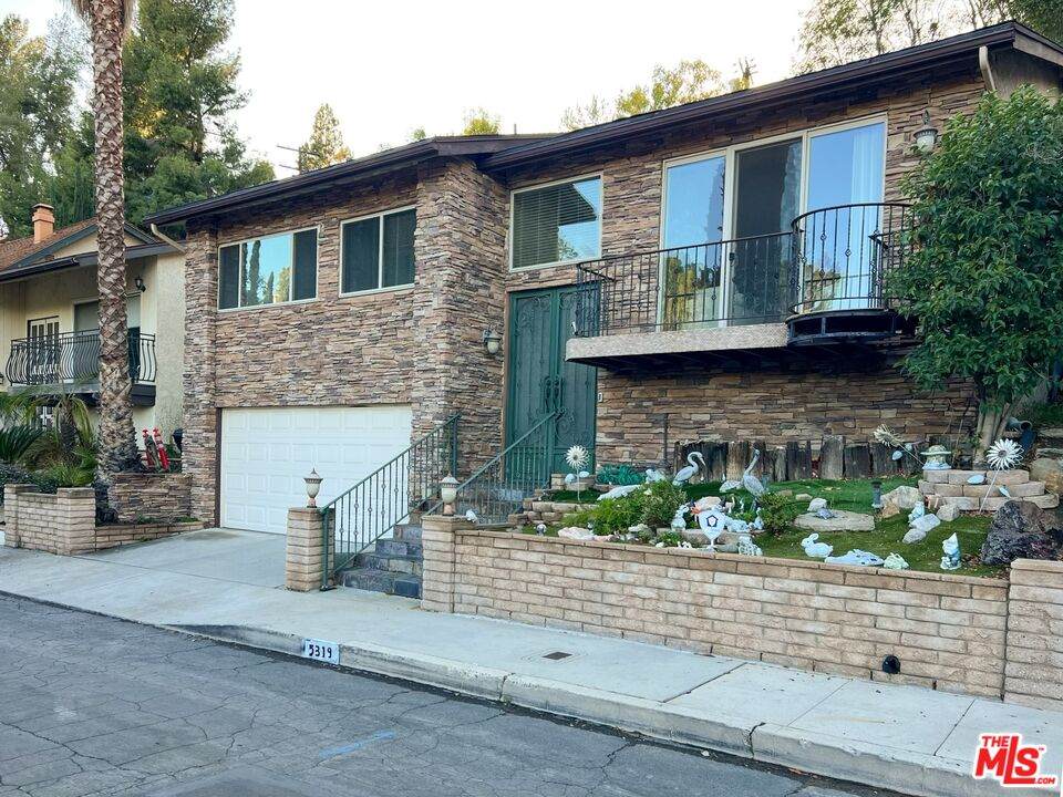 5319 Tendilla Ave - Photo 1