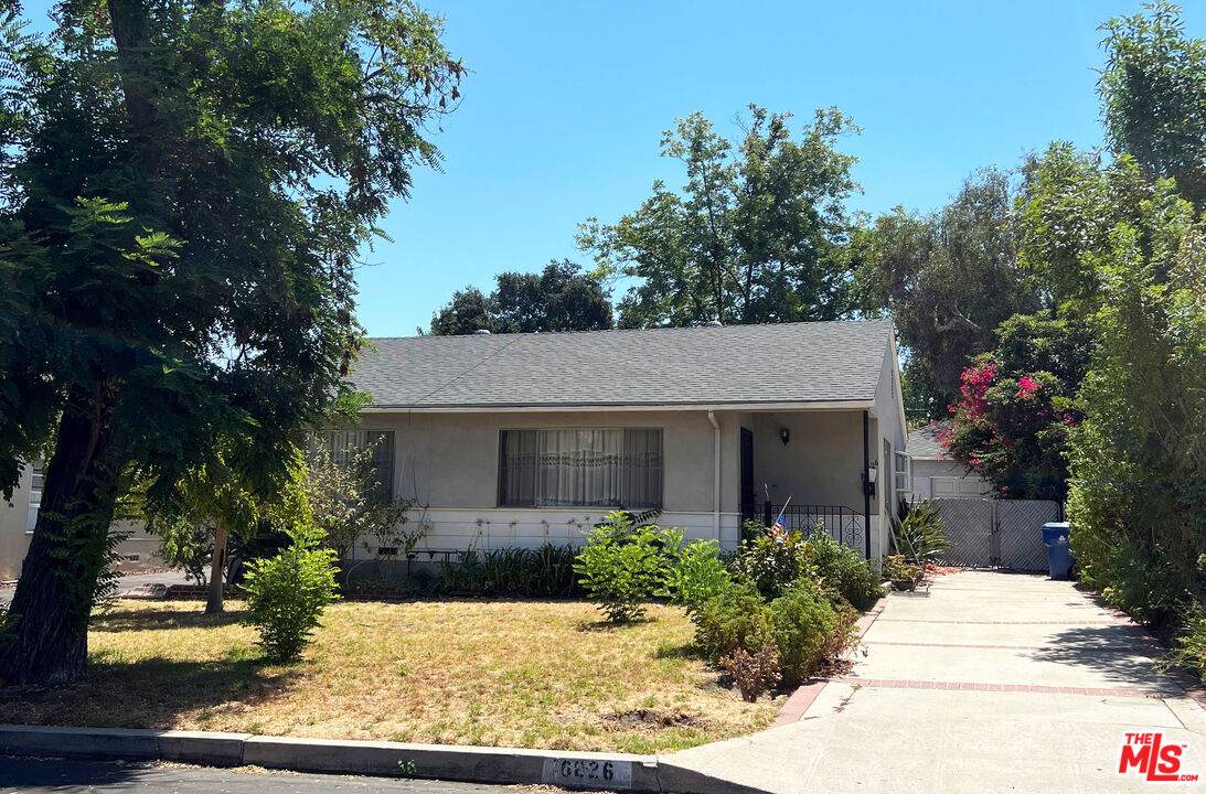 16826 Otsego St - Photo 1