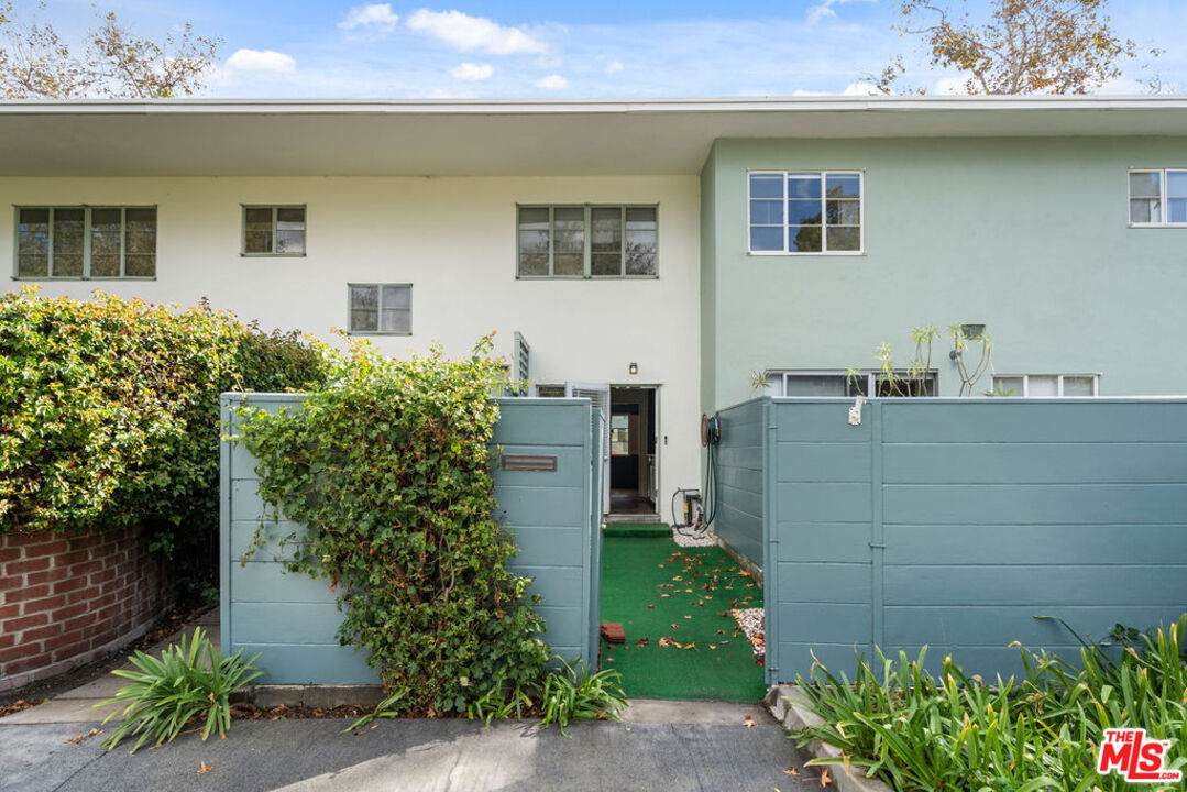 5207 Village Grn - Photo 1