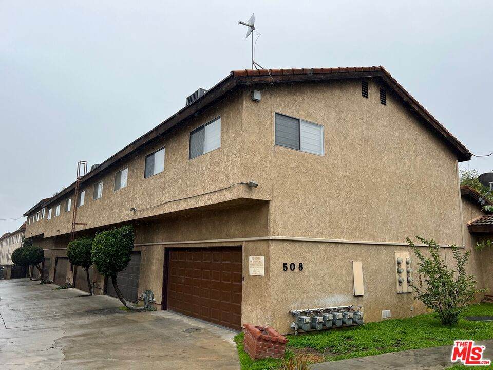 508 Orange Ave - Photo 1