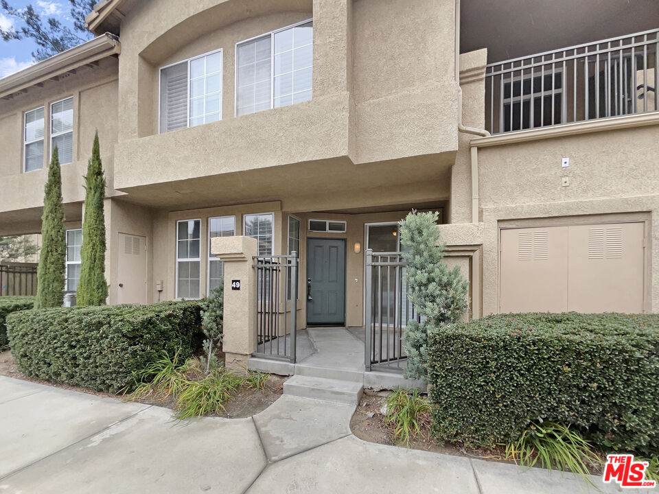 49 Waxwing Ln - Photo 1