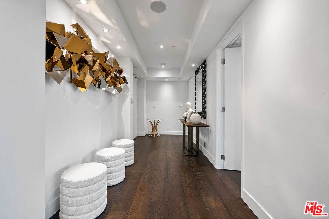 10601 Wilshire Blvd. - Photo 1