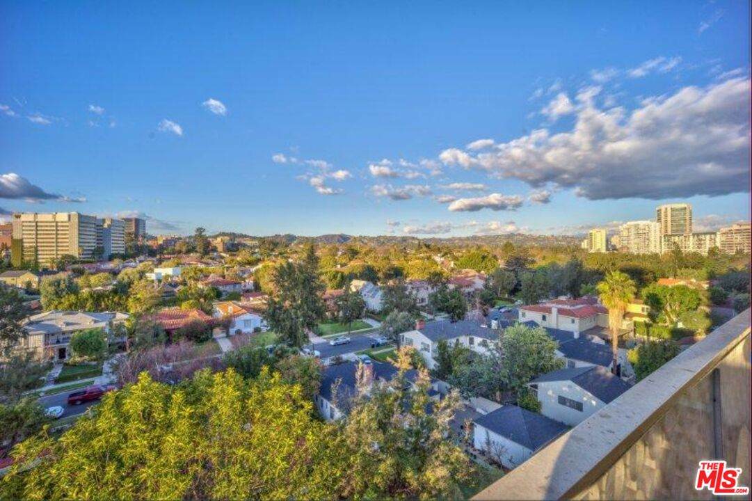 10787 Wilshire Blvd - Photo 1