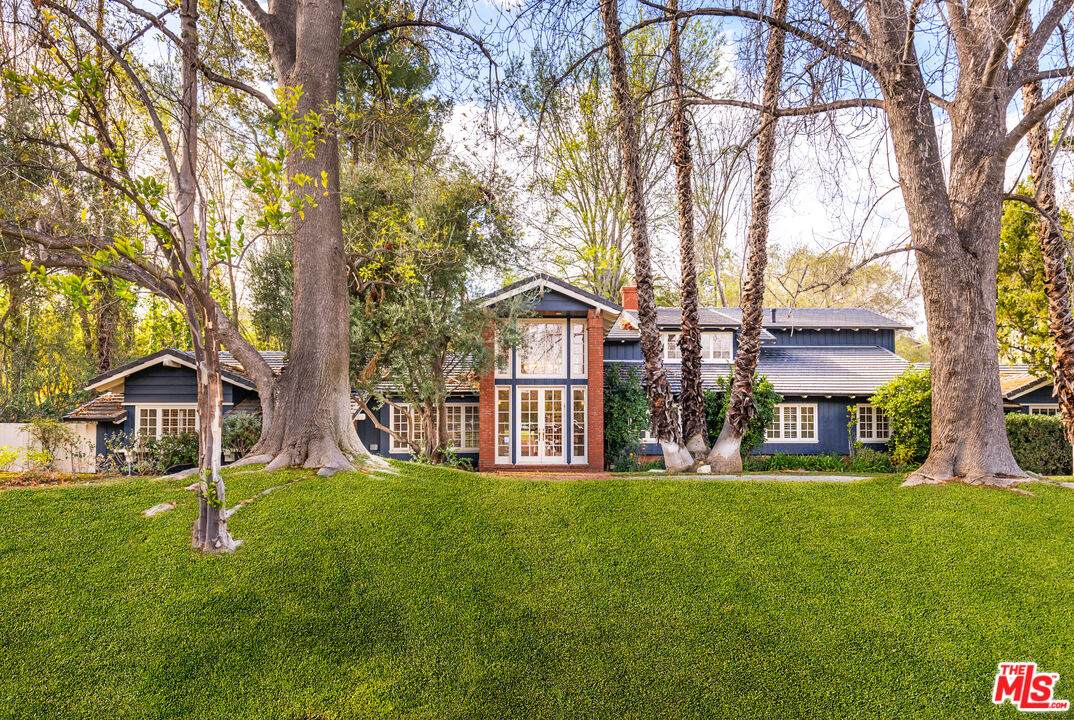 5255 Round Meadow Rd - Photo 1