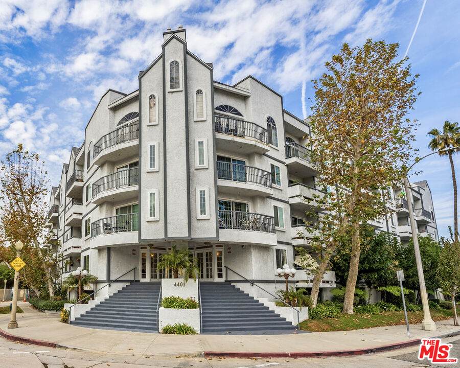 4401 Sepulveda Blvd - Photo 1