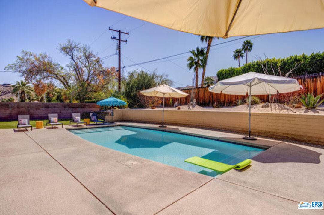 68571 Sharpless Rd - Photo 1