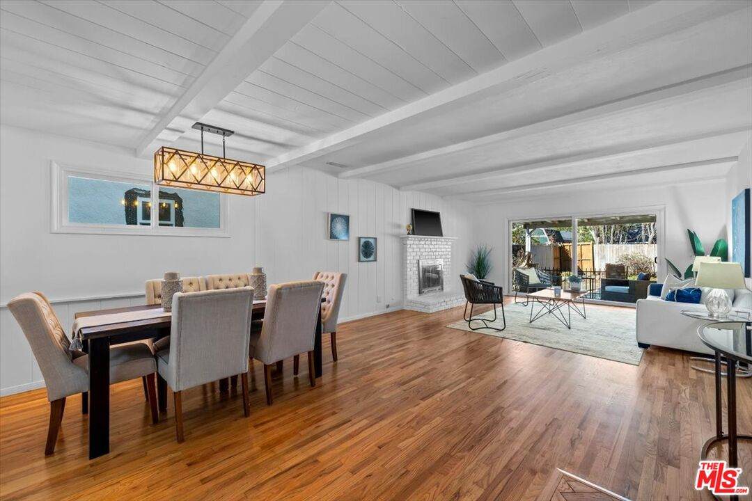 22621 Berdon St - Photo 1