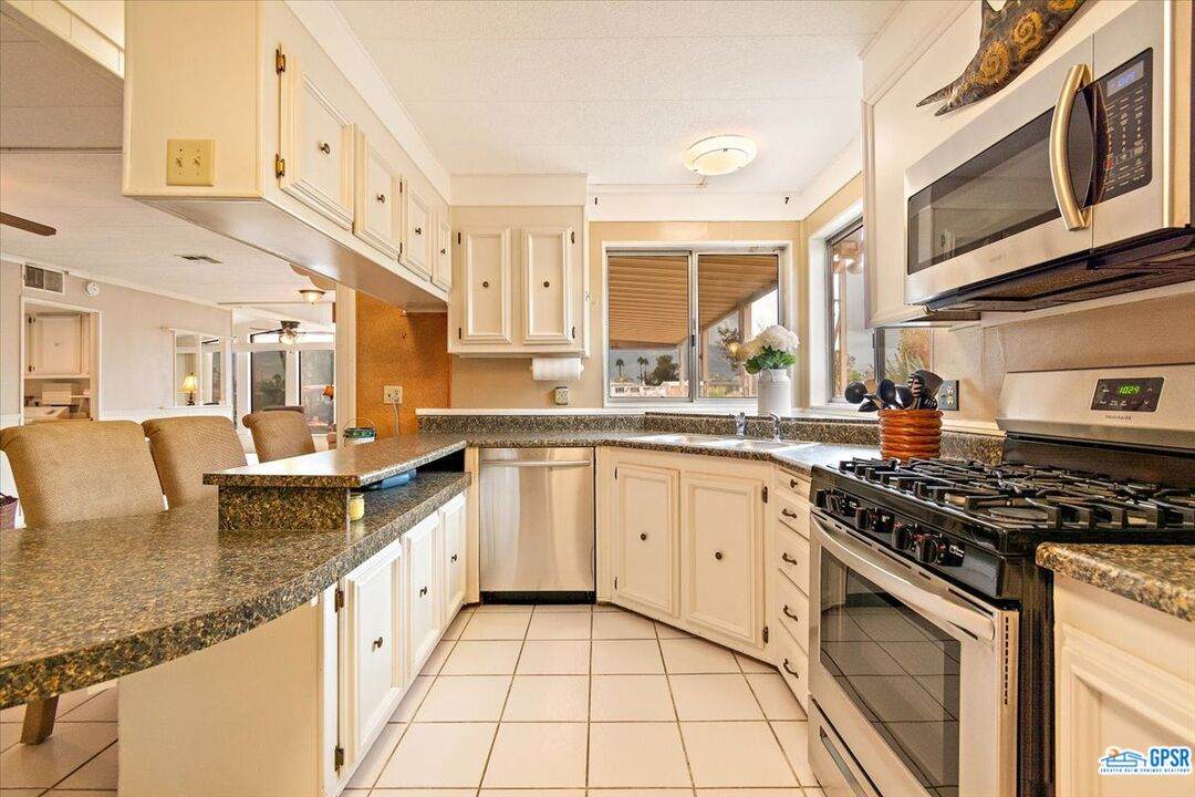 33315 Laura Dr - Photo 1