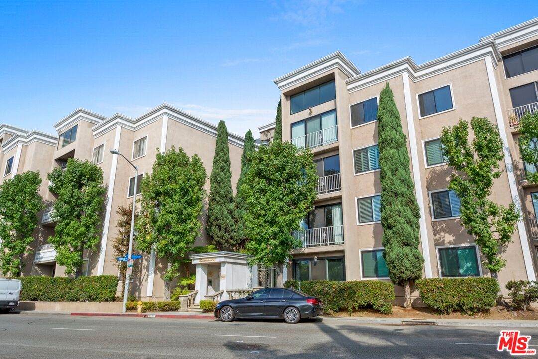 8455 Fountain Ave - Photo 1