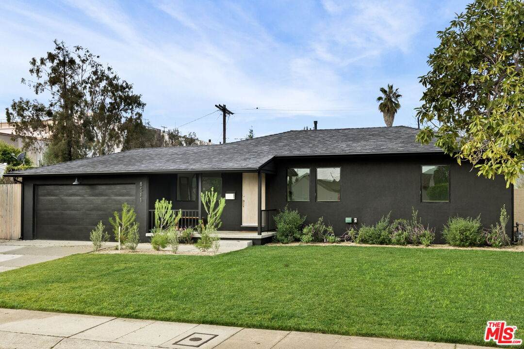 8511 Belford Ave - Photo 1
